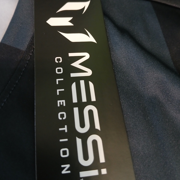 Messi Collection Lionel Messi Inter Miami #10 Soccer Jersey Men's Size Large NWT - Picture 4 of 6